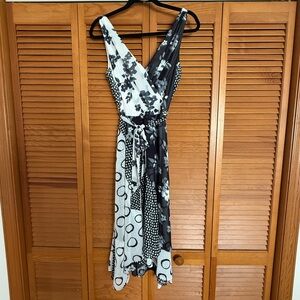 Black and White Floral Women's Dress